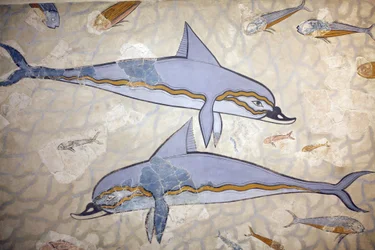 Minoan Art. The Dolphin Fresco